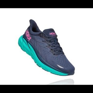 Hoka One One Clifton 8 shoes